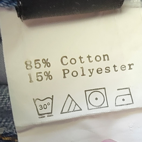 Jeans - Picture 10 of 15